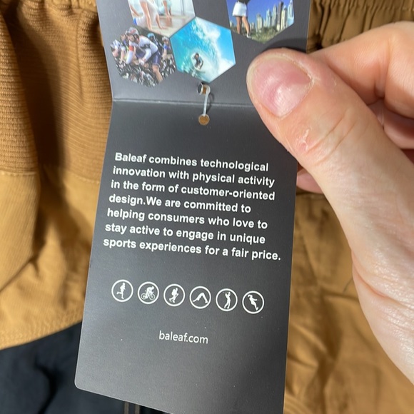 NWT BALEAF MEN’s stretch athletic hiking elastic waist lots of pockets shorts - Picture 7 of 9